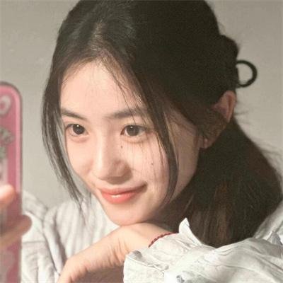 铁窗艳侣